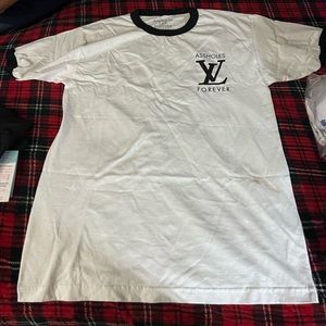 Graphic tee assholes, live forever